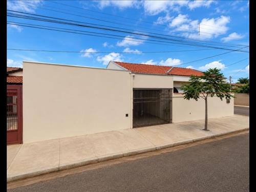 Casa com 110 m² - Jd. Bradini - Aparecida do Taboado - MS