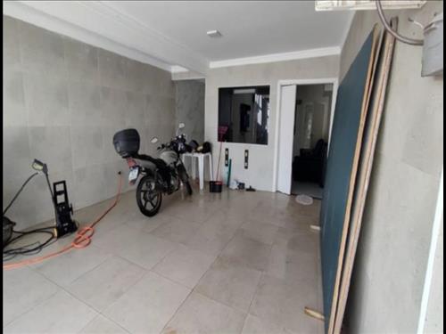 Itajaí/SC – Espinheiros – Casa com 382m²