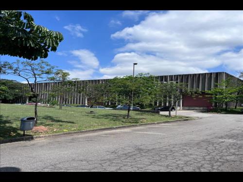 LOTE 122        COMPLEXO INDUSTRIAL COM ÁREA DE 100.000,00...