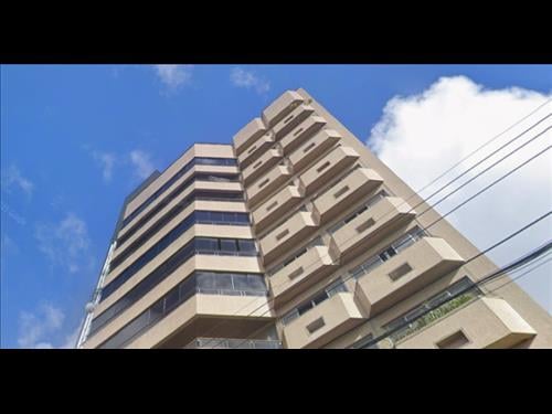 LOTE 054        APARTAMENTO DE 3 QUARTOS COM ÁREA DE 190,4...