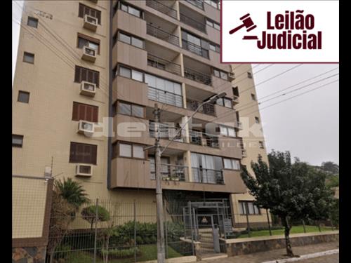 Box no Ed. Residencial Luiza em Taquara/RS