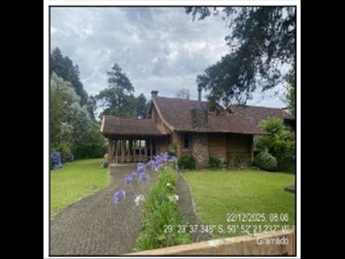 Casa             -   - 203,71m2