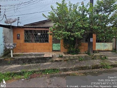 Casa             -   - 131,67m2
