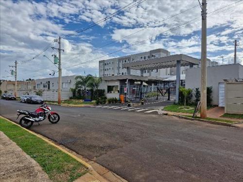 Apartamento      -   - 66,15m2