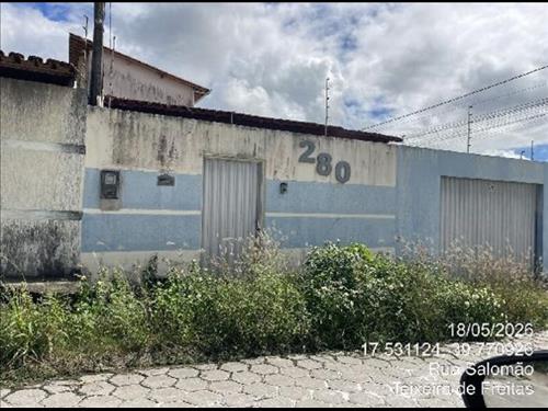 LOTE 021        Casa  com 69,93M² de Área Privativa em TEI...