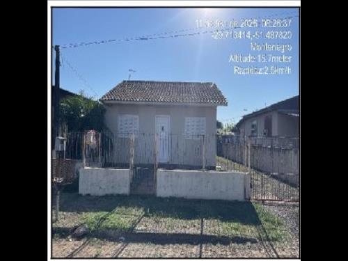 LOTE 393        Casa  com 56M² de Área Privativa em MONTEN...