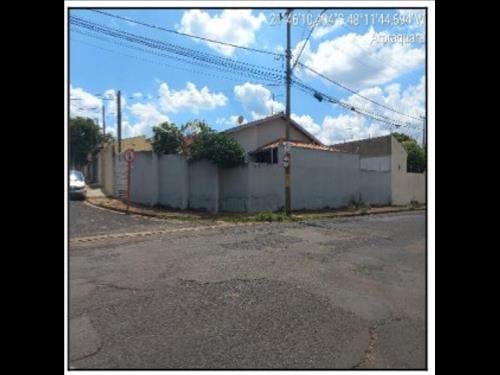 LOTE 427        Casa  com 109,77M² de Área Privativa em AR...