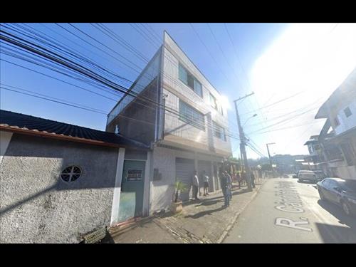 Imóvel com 537m² de área construída e 200m² de área de terreno em Olaria, Nova Friburgo