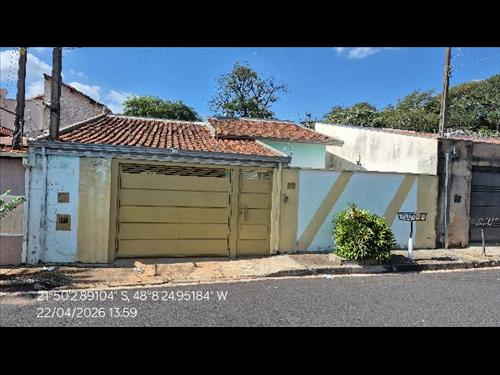 Casa             -   - 195,44m2