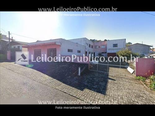 Apartamento- Capinzal (PR)