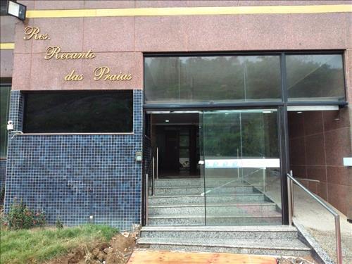 LOTE ÚNICO – 02 APARTAMENTOS COM 04 VAGAS DE GARAGEM – ED. RECANTO DAS PRAIAS – GUARAPARI/ES