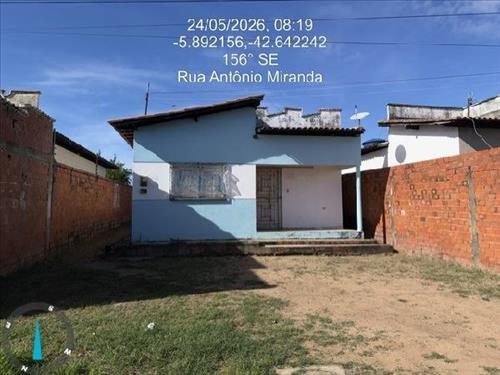 Casa             -   - 60,90m2