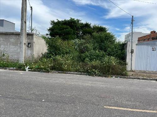 Terreno          -   - 157,37m2