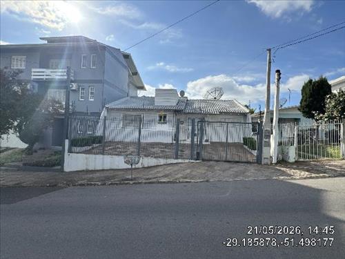 Casa             -   - 239,45m2