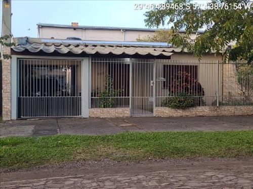 Casa             -   - 136,69m2