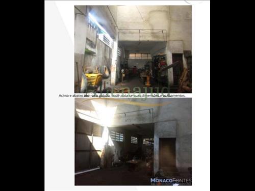 Galpão c/ 1200m² no bairro Vila São Jorge em Santos/SP