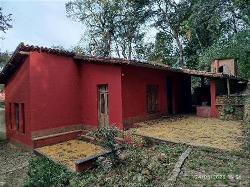 04 Casas c/ Benfeitorias em Terreno de 5.300 m² | São Sebastião das Águas Claras (Macacos), Nova Li...