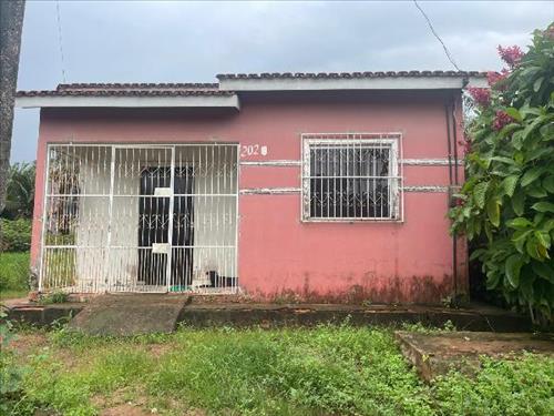 Casa             -   - 67,20m2