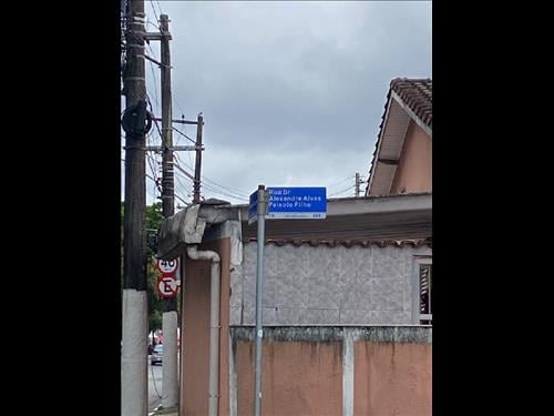 Casa             -   - 200,00m2