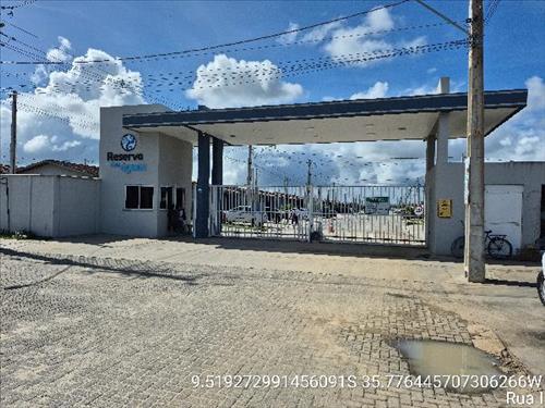 Casa, 79,25 m2 de área total, 54,83 m2 de área pri...