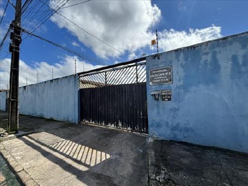 Casa, 64,64 m2 de área total, 64,64 m2 de área pri...