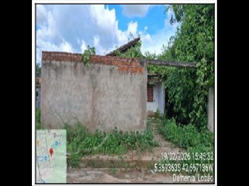 Terreno, 200m2 de área do terreno. IPTU- 911821 Ma...