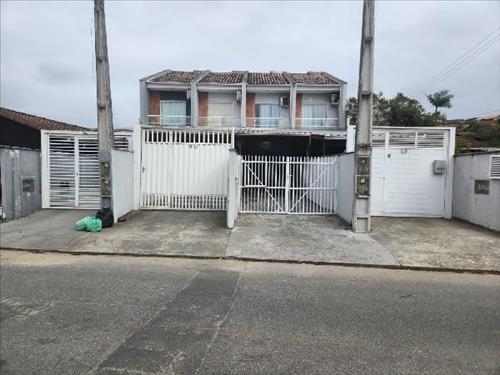 Casa, 60,48 m2 de área total, 56,38 m2 de área privativa, 60,48m2 de área do terreno, 2 qts, WC, sl...