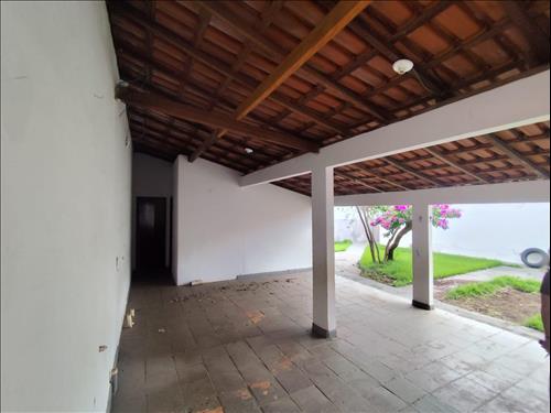 CASA RESIDENCIAL | A.T. 420 M² | A.C 193,35 M² | BAIRRO- LOTEAMENTO JARDIM ITÁLIA | CUIABÁ/MT