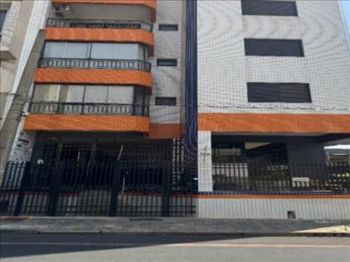 LOTE 028        Apartamento, Residencial, Centro, 3 dormit...