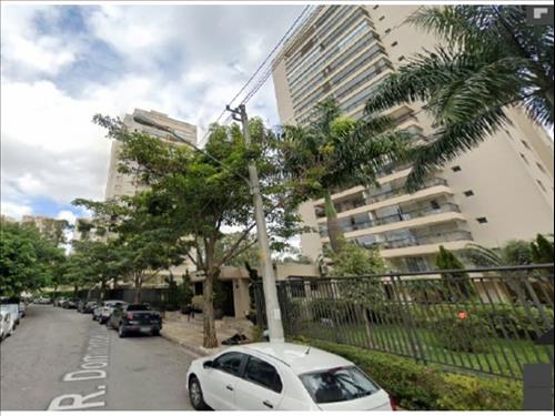Foto de Apartamento à venda em leilão