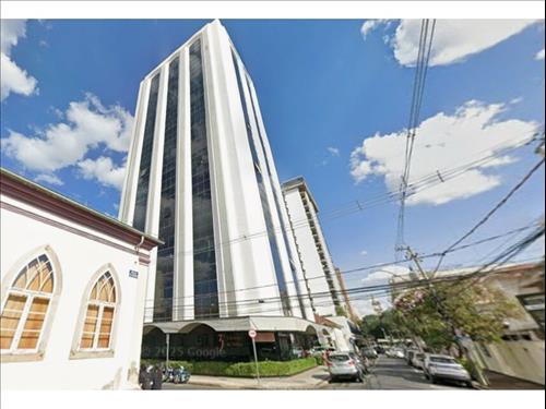 Sala Comercial à venda em leilão
