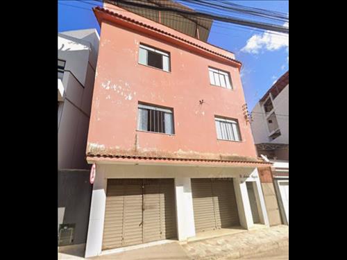 LOTE 002-1        APARTAMENTO Nº 101 EM BICAS/MG