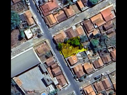 Lote de 378,30m² em Lagamar