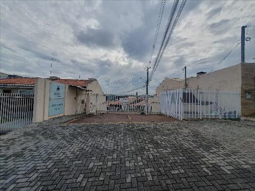 Casa             -   - 48,00m2