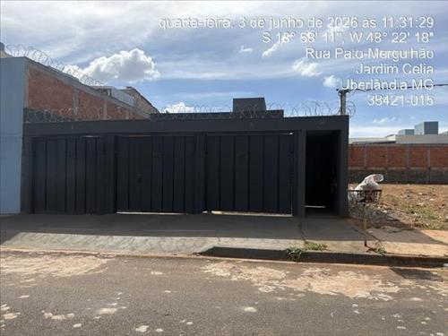 Casa             -   - 68,37m2