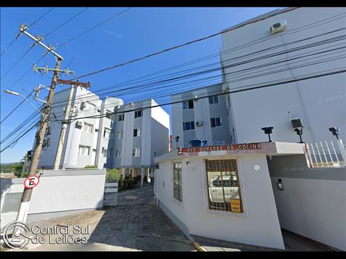 Apartamento nº 103, bloco 03, no Conjunto Residencial Moradas da Colina, em São José/SC