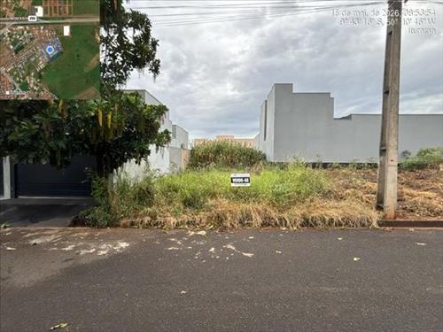 Terreno          -   - 240,00m2