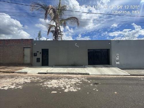Casa             -   - 112,59m2