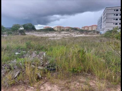 Foto de Terreno 10.543m² com Área 5.218m² | DESOCUPADO | Camaçari-BA | Espaço Alpha - Loteamento Parque Nas...