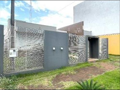 Imóvel Residêncial de 266,66m2 em Área Total de 600,00m2 no Jardim América II Localizado em Assis C...