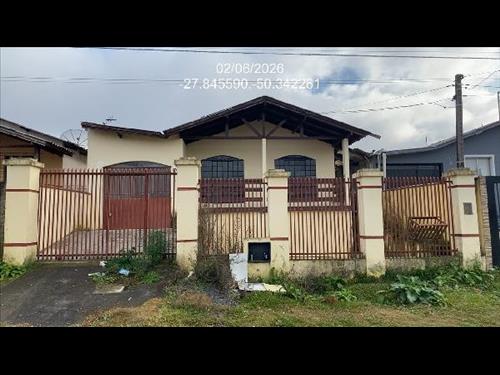 Casa             -   - 125,72m2