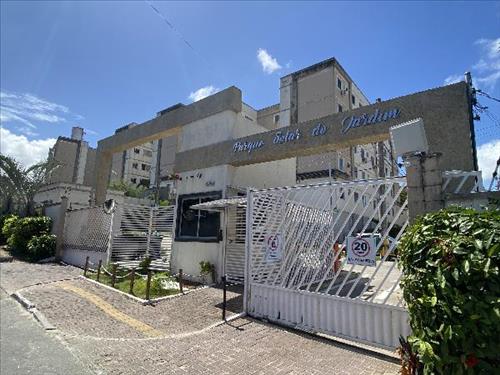 Apartamento em LAURO DE FREITAS/BA