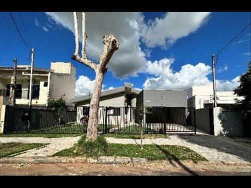 IMÓVEL URBANO COM ÁREA TOTAL DE 612,00 M2 EM UMUARAMA-PR
