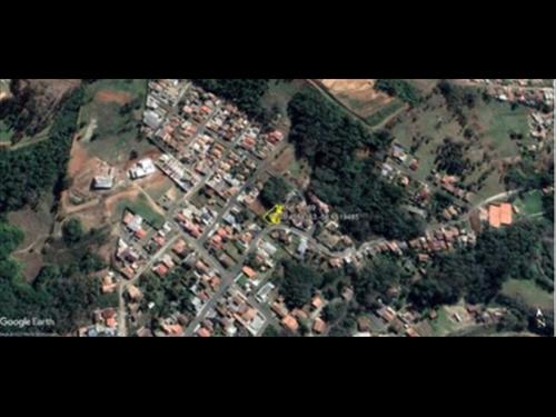 IMÓVEL URBANO COM ÁREA TOTAL DE 389.00m² - IRATI/PR