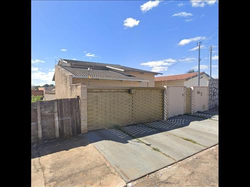 IMÓVEL URBANO COM ÁREA CONSTRUIDA Em IPAMERI/GO, AVALIADO EM R$ 630.000,00