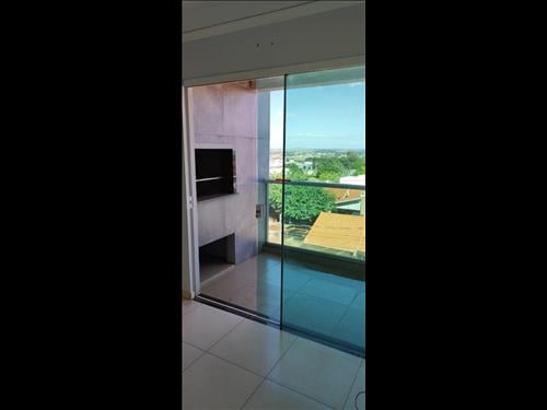 IMÓVEL URBANO APARTAMENTO ÁREA TOTAL 70,396 M² / ÁREA PRIVATIVA 56,32 M² - TOLEDO / PR