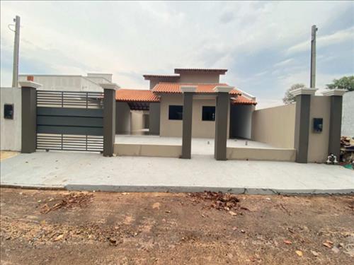 Foto de Casa, Residencial, Loteamento Jardim Floresta, 4 dormitório(s)