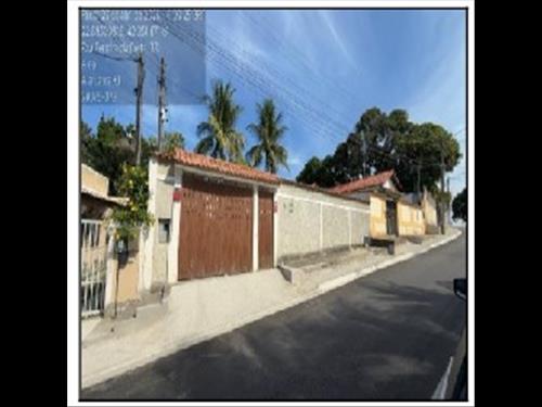 Casa             -   - 286,75m2