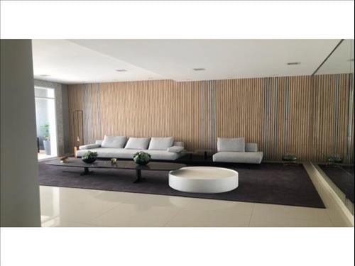 Apartamento à venda em leilão