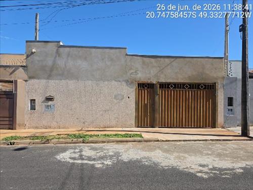 Prédio           -   - 99,06m2